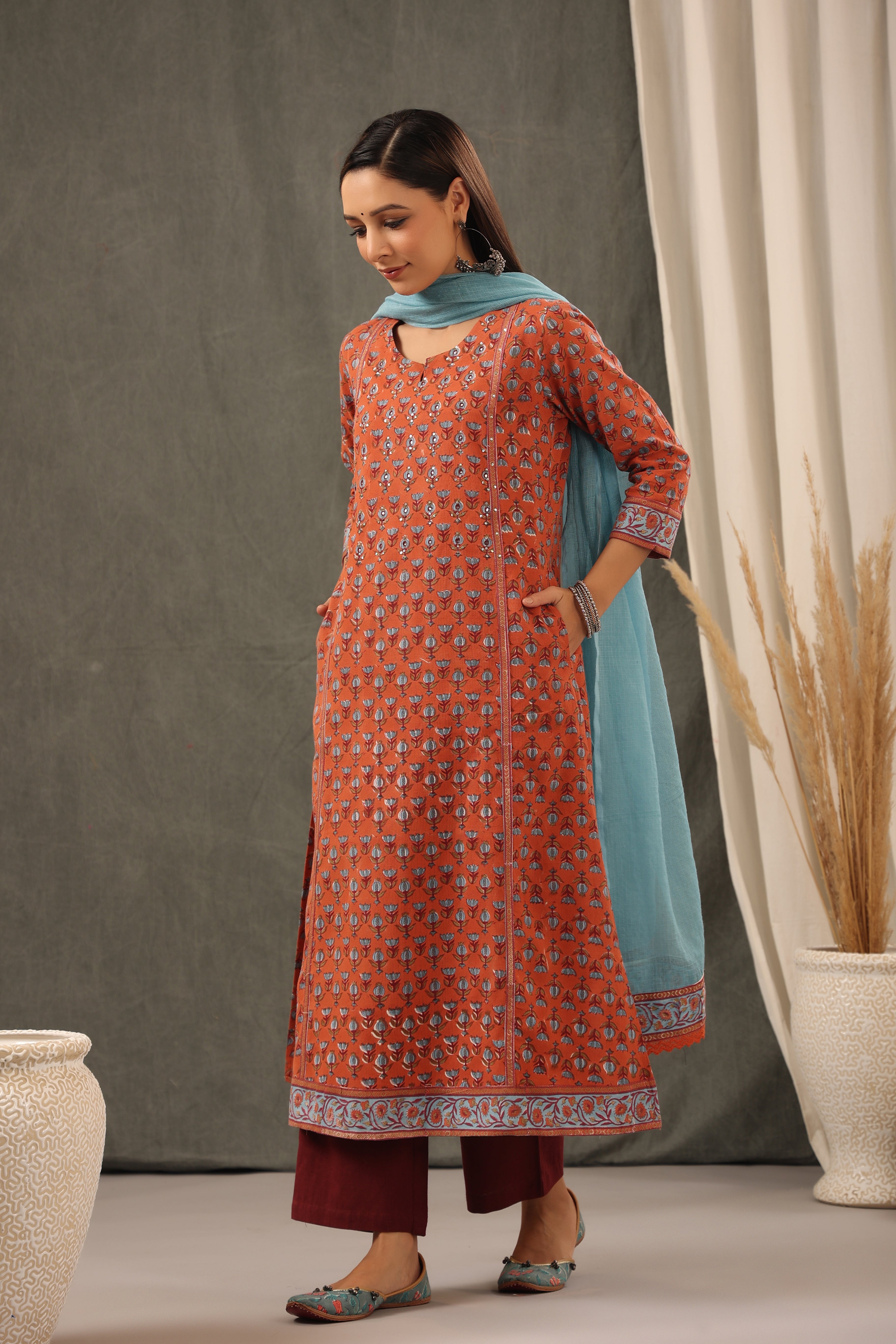 Shuddhi Bric Red And Saphire Blue Kurta And Duppatta Set