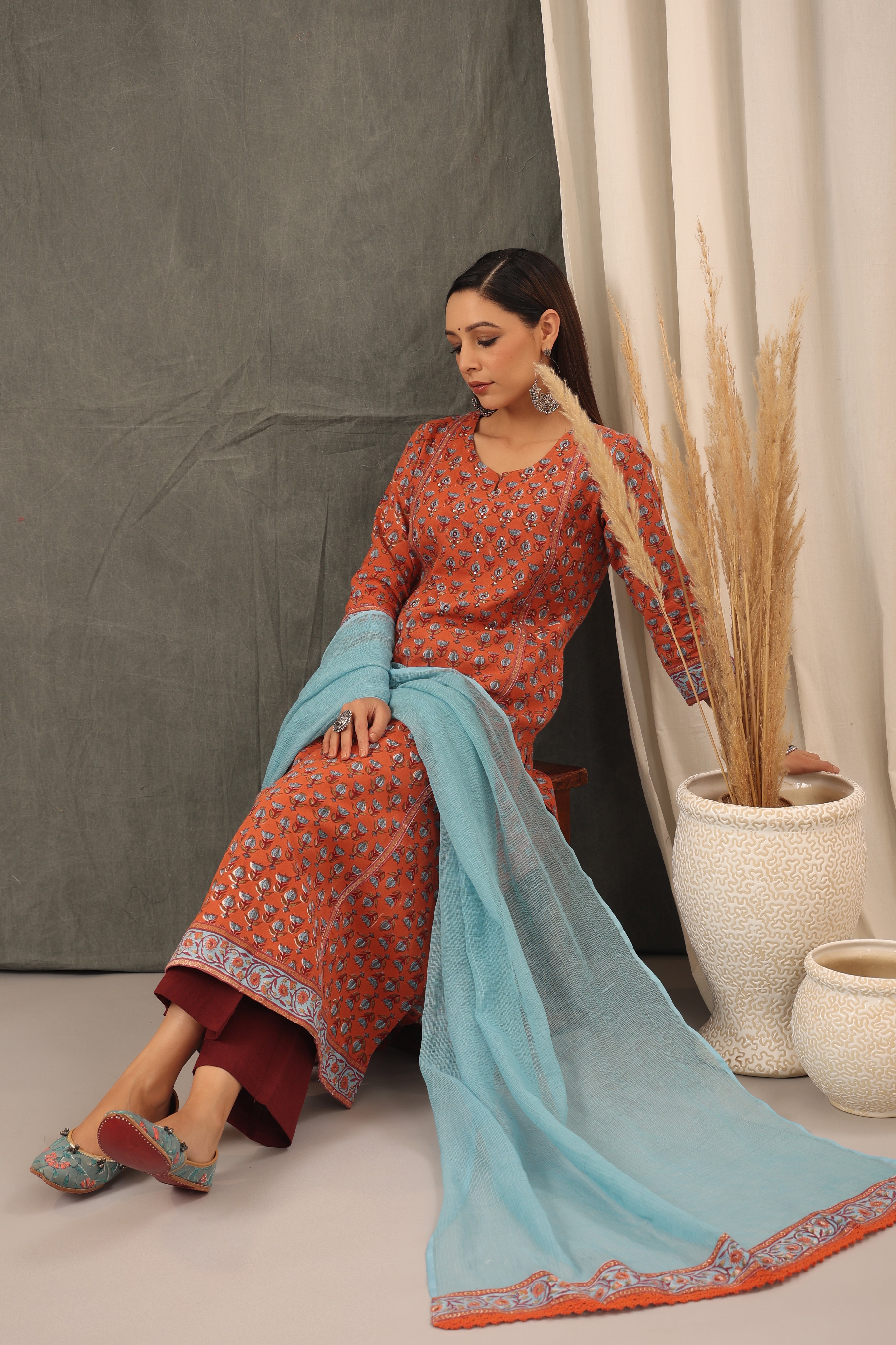 Shuddhi Bric Red And Saphire Blue Kurta And Duppatta Set