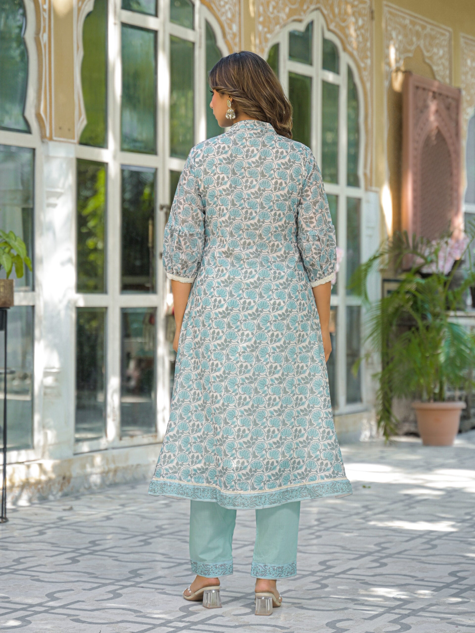 Label Khoj Women Lilen kurta, trouser and dupptta set