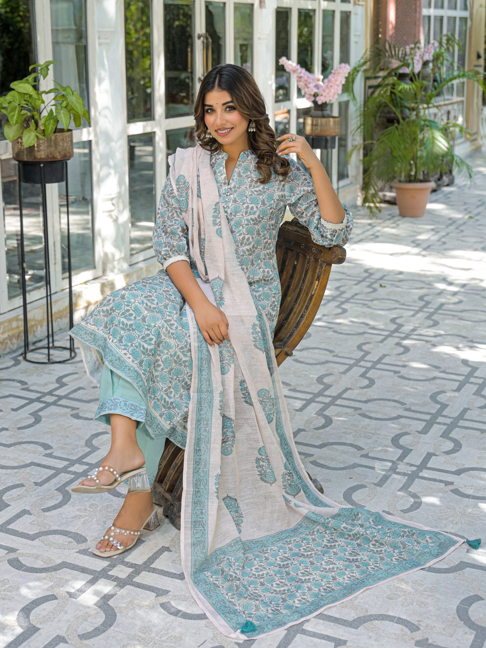 Label Khoj Women Lilen kurta, trouser and dupptta set