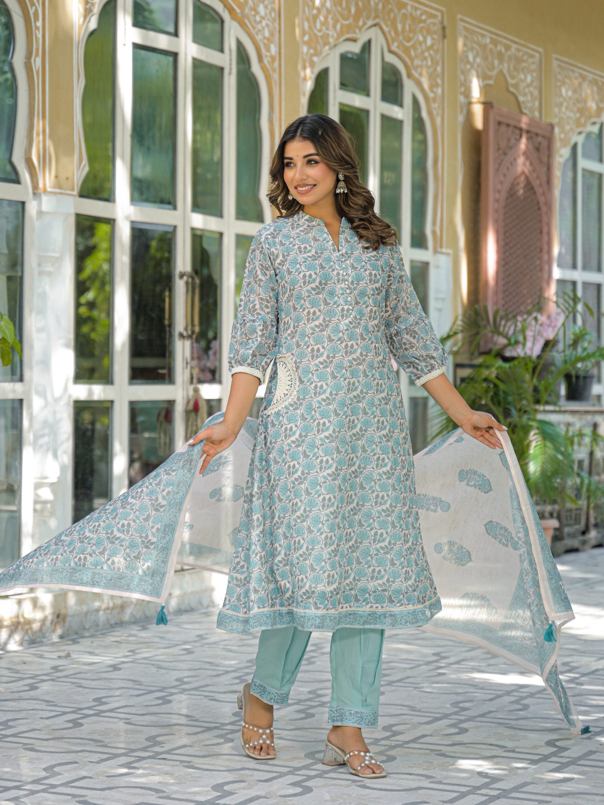 Label Khoj Women Lilen kurta, trouser and dupptta set