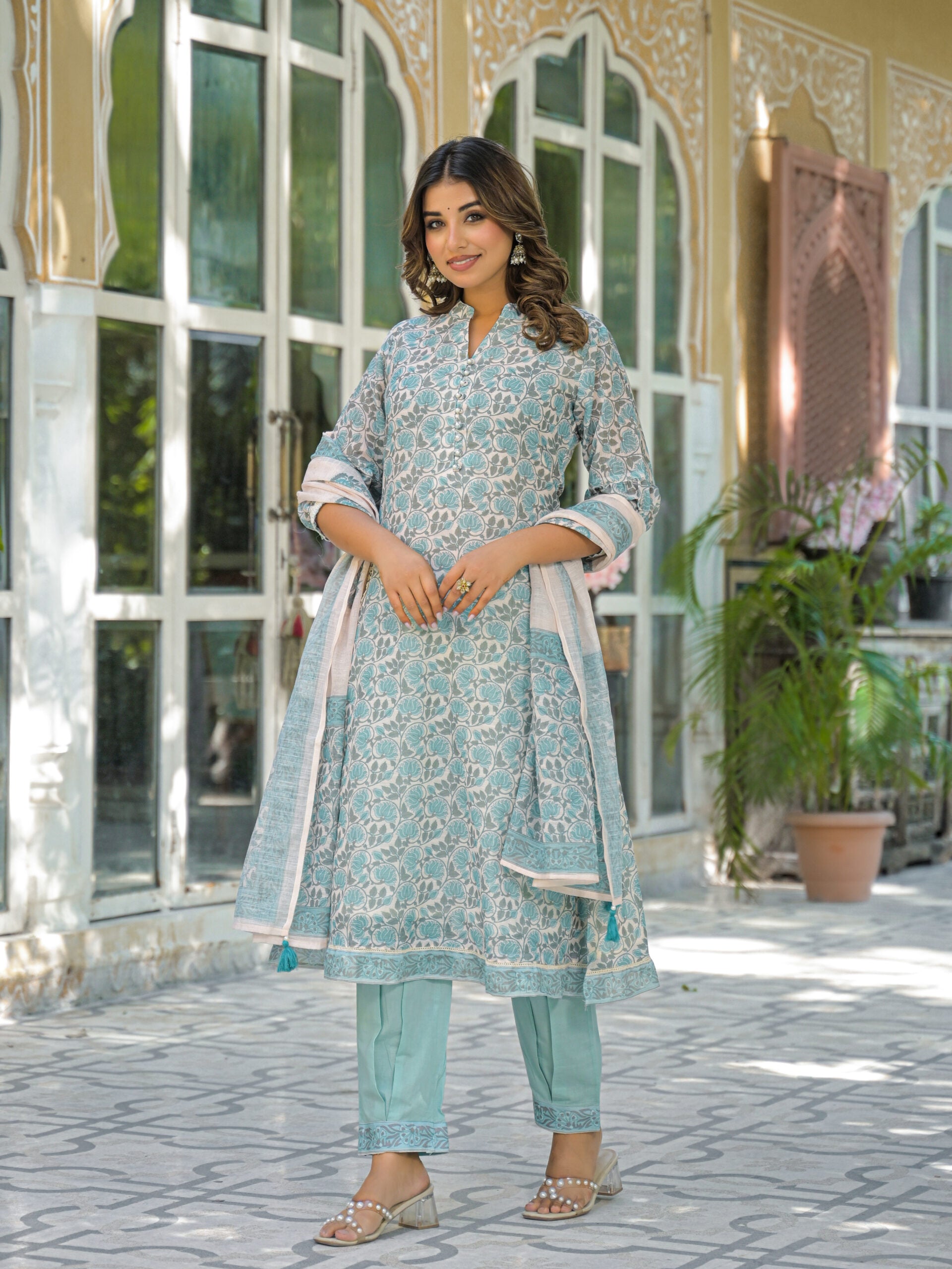 Label Khoj Women Lilen kurta, trouser and dupptta set