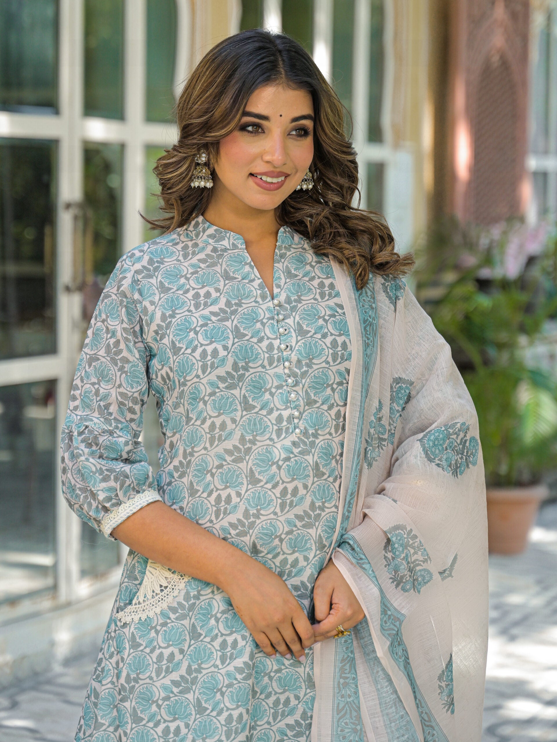 Label Khoj Women Lilen kurta, trouser and dupptta set