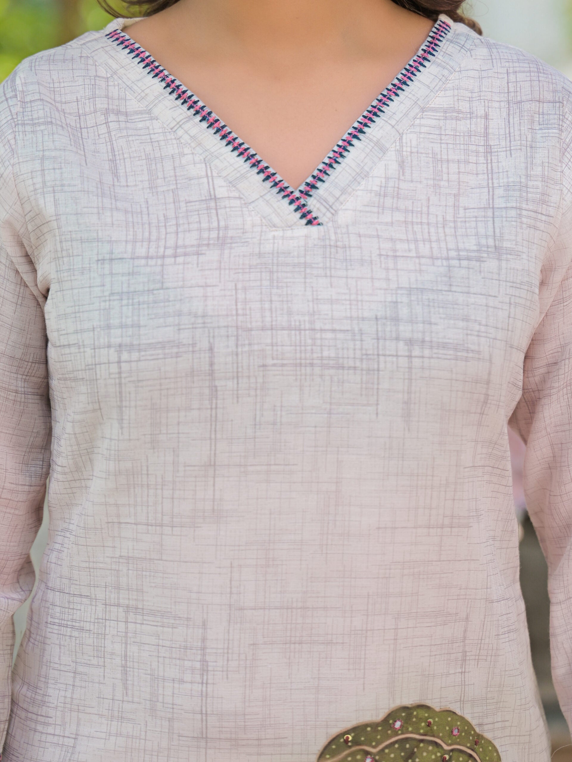 Label Khoj Women Lilen kurta, trouser and dupptta set