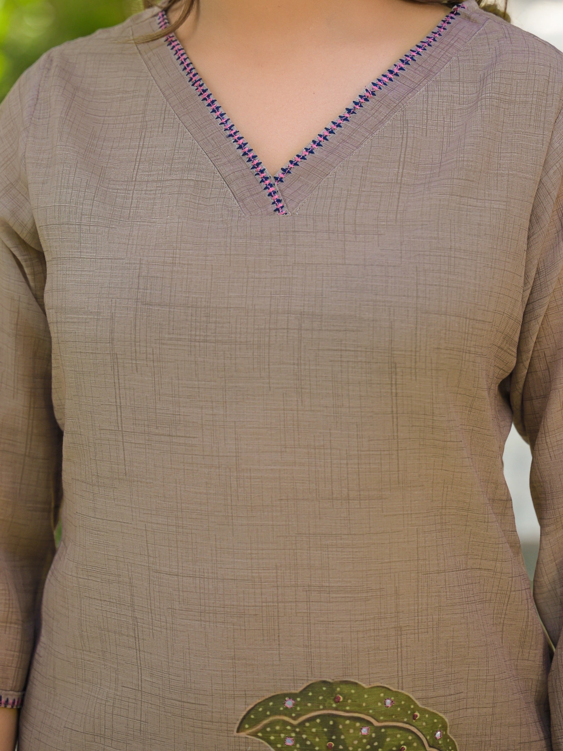 Label Khoj Women Lilen kurta, trouser and dupptta set