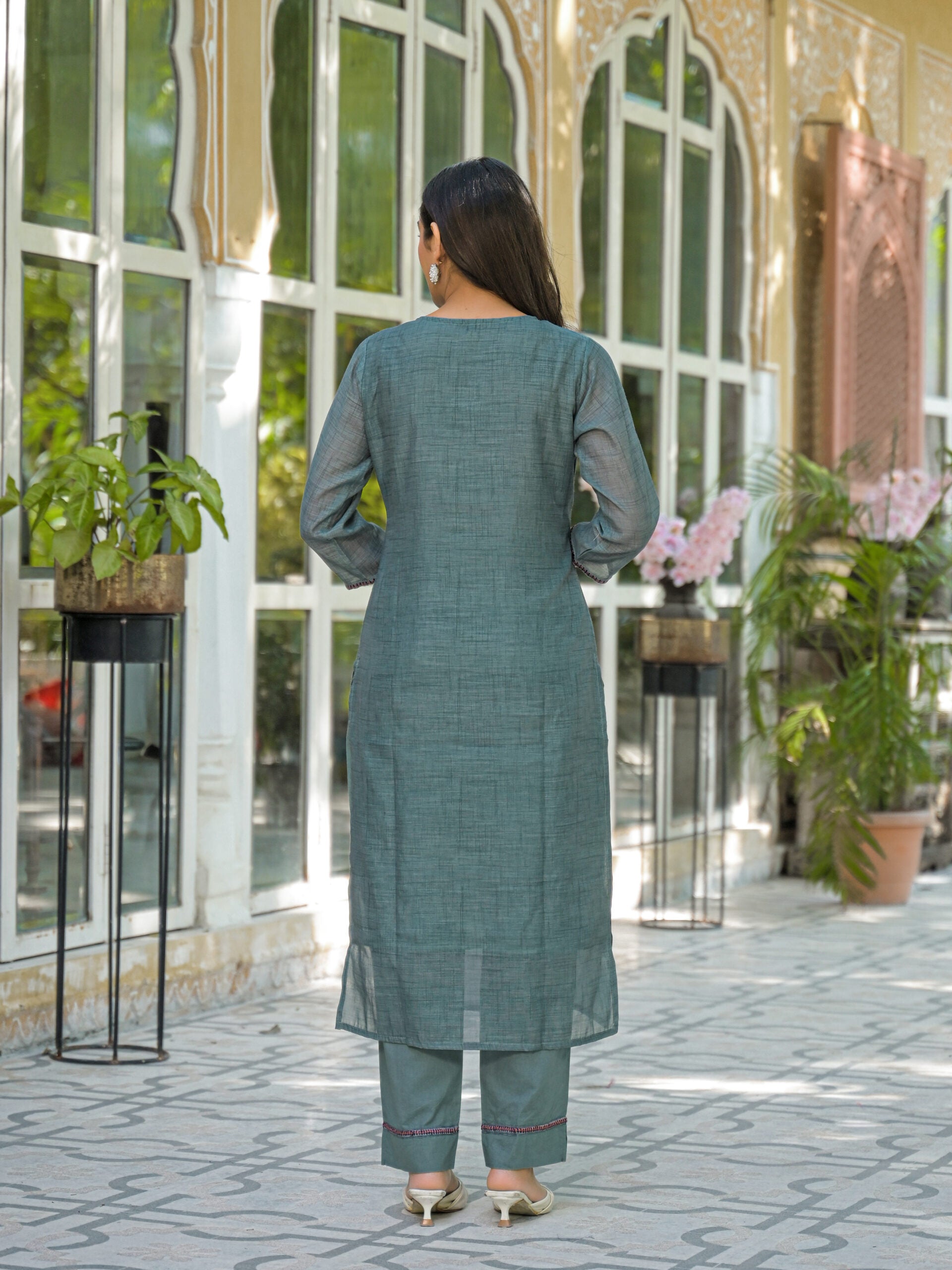 Label Khoj Women Lilen kurta, trouser and dupptta set