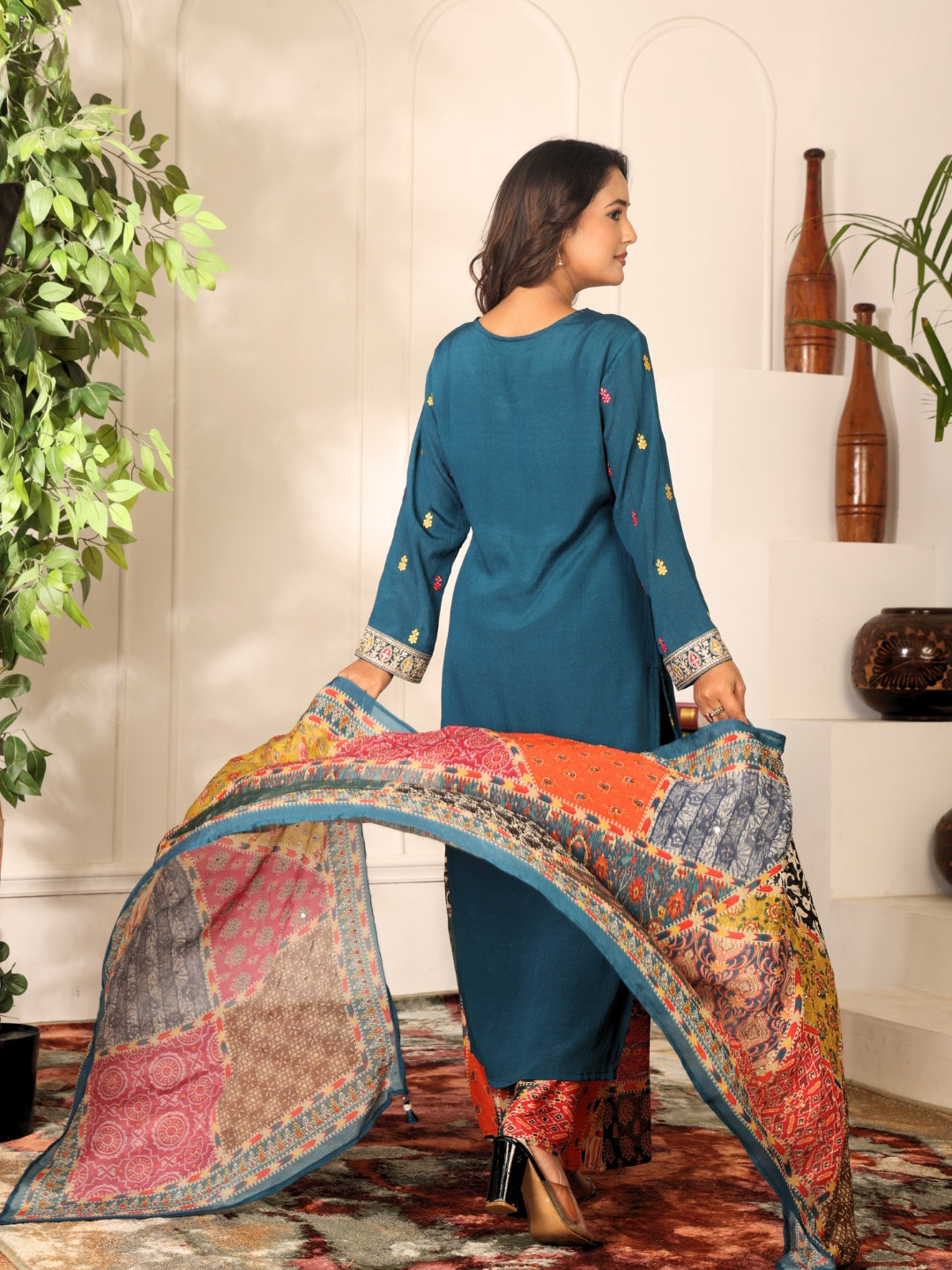 Label khoj chinon mal Embroidered Kurta With sharara & Dupatta