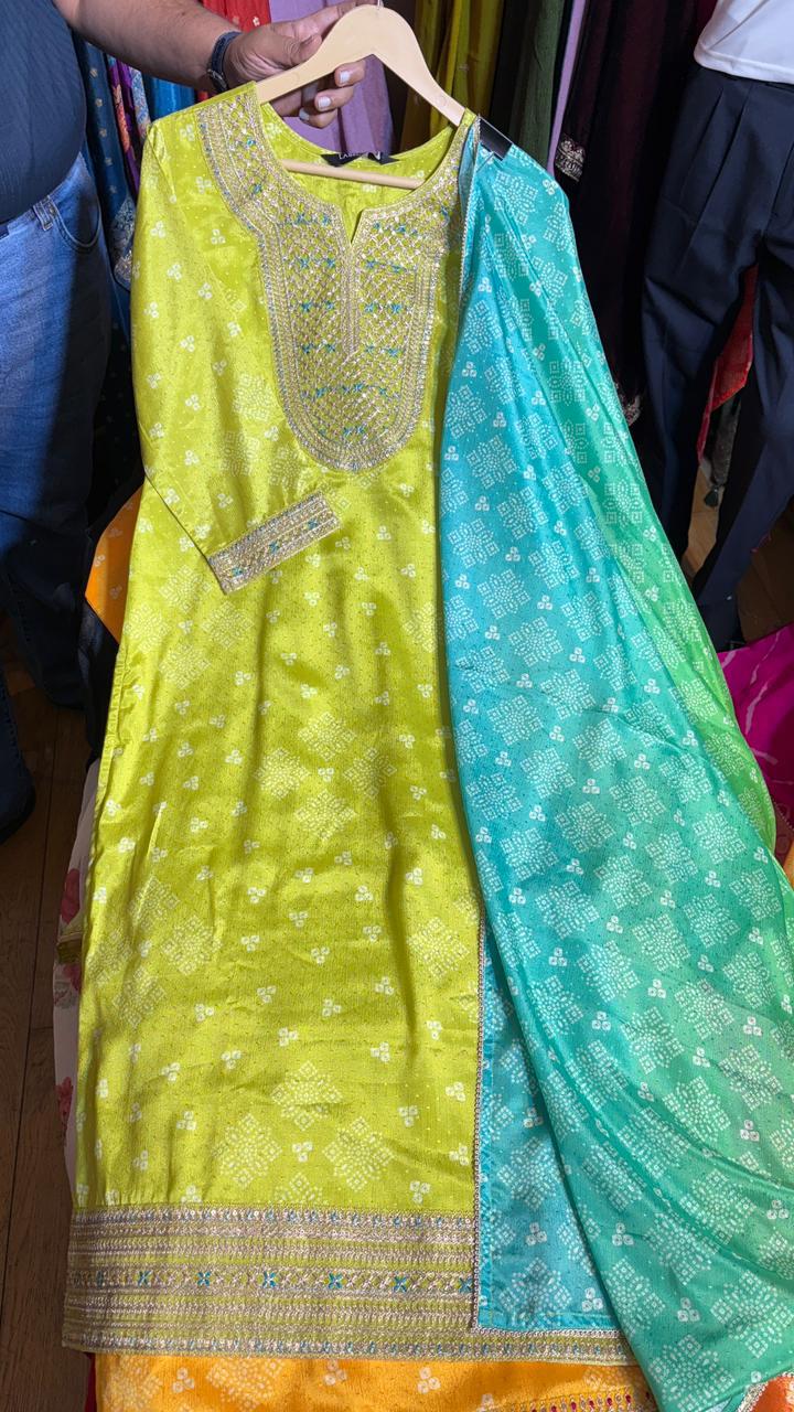 Label Khoj Women Chinon print kurta, trouser and dupptta set