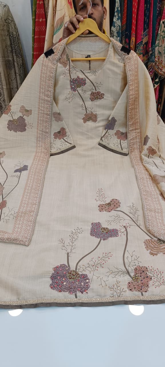 Label khoj Famous silk kurta , trouser and dupptta set