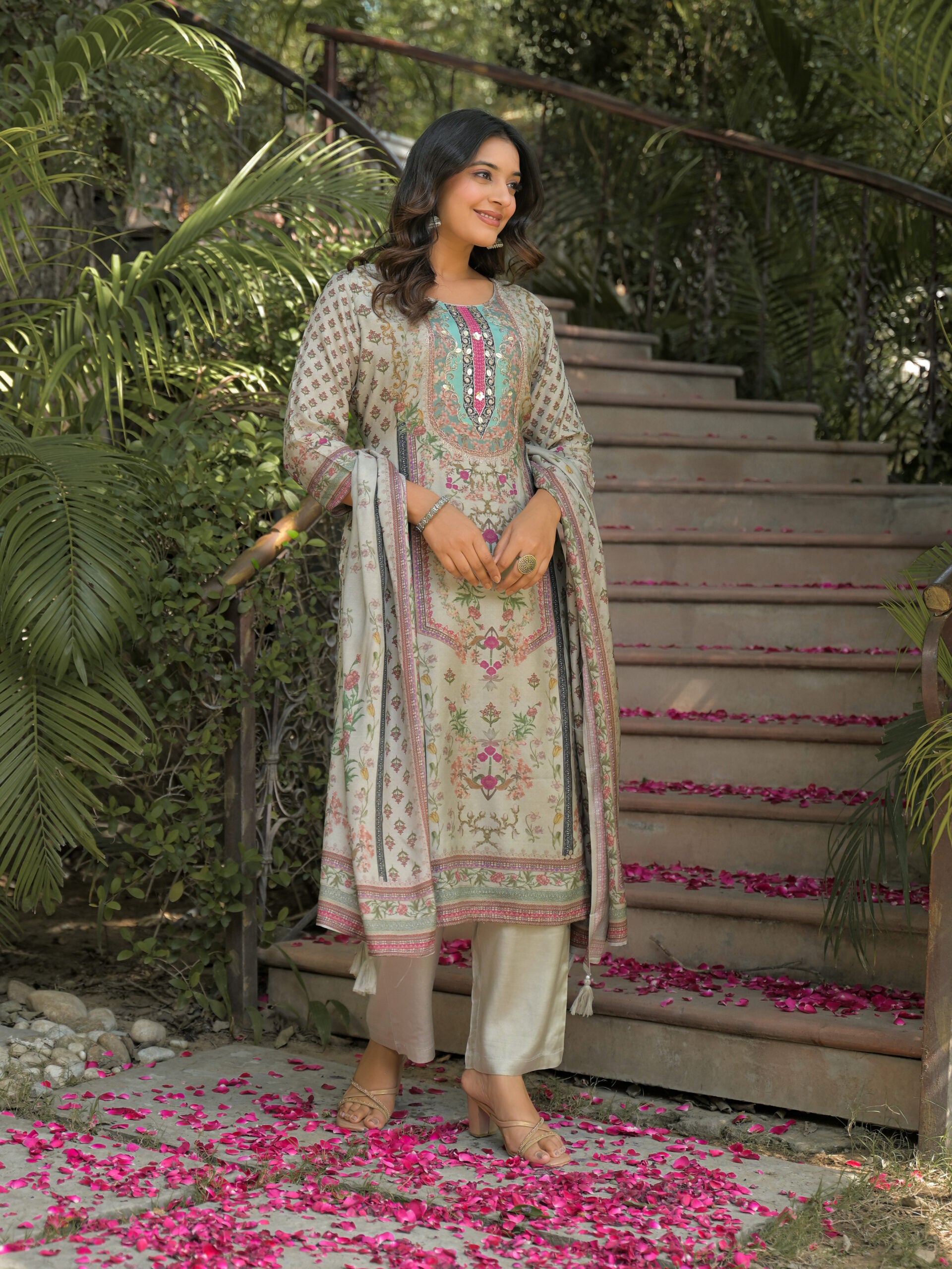 Label Khoj Women Pure viscose maslin with hand work kurta set