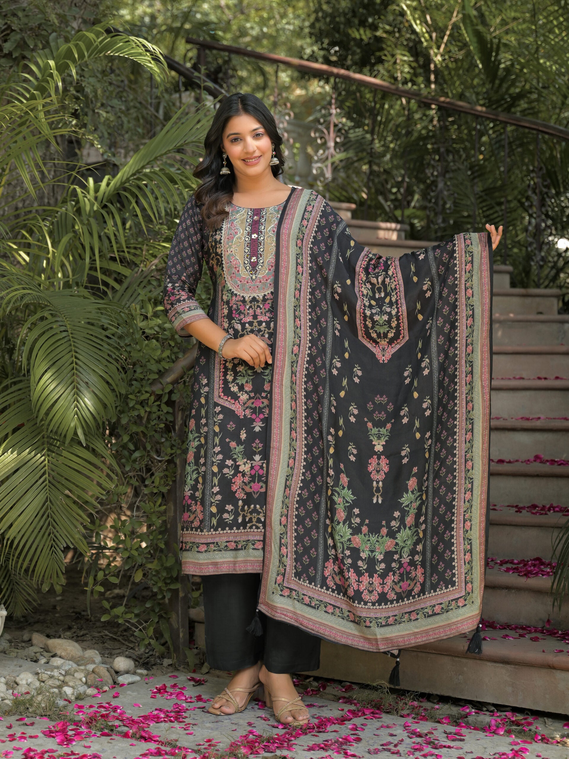 Label Khoj Women Pure viscose maslin with hand work kurta set