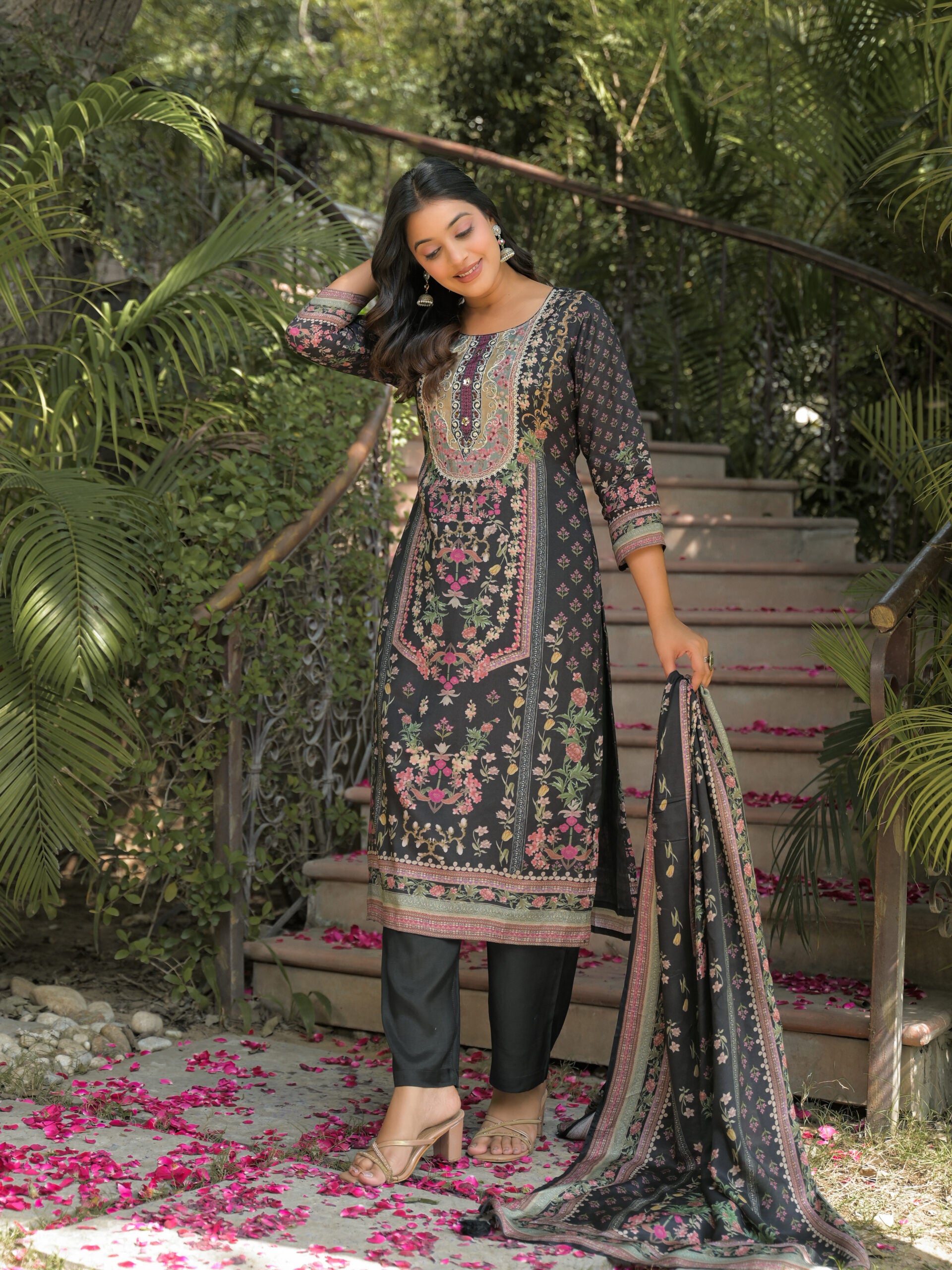 Label Khoj Women Pure viscose maslin with hand work kurta set