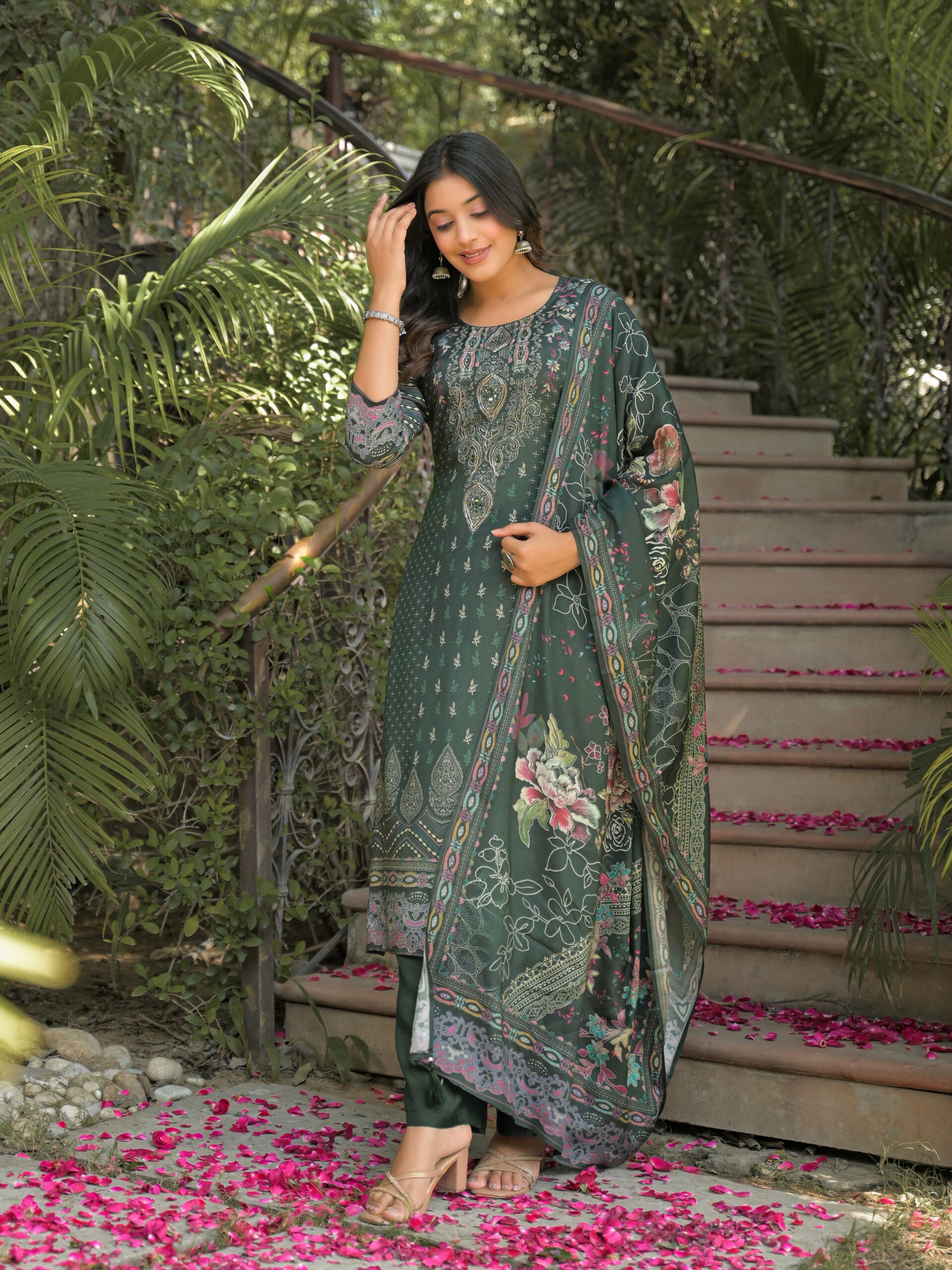 Label Khoj Women Pure viscose maslin with hand work kurta set