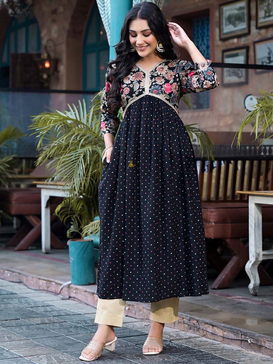 Label Khoj Women Balck A line*Alia Kurti With *Pocket