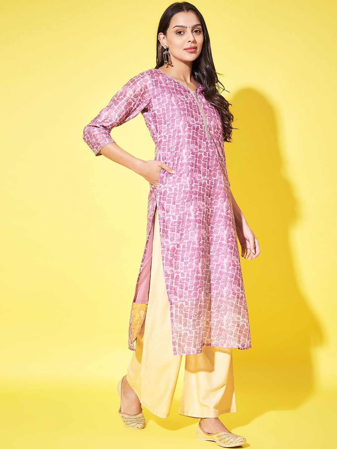 Label Khoj Women Silk blend Silk kurta