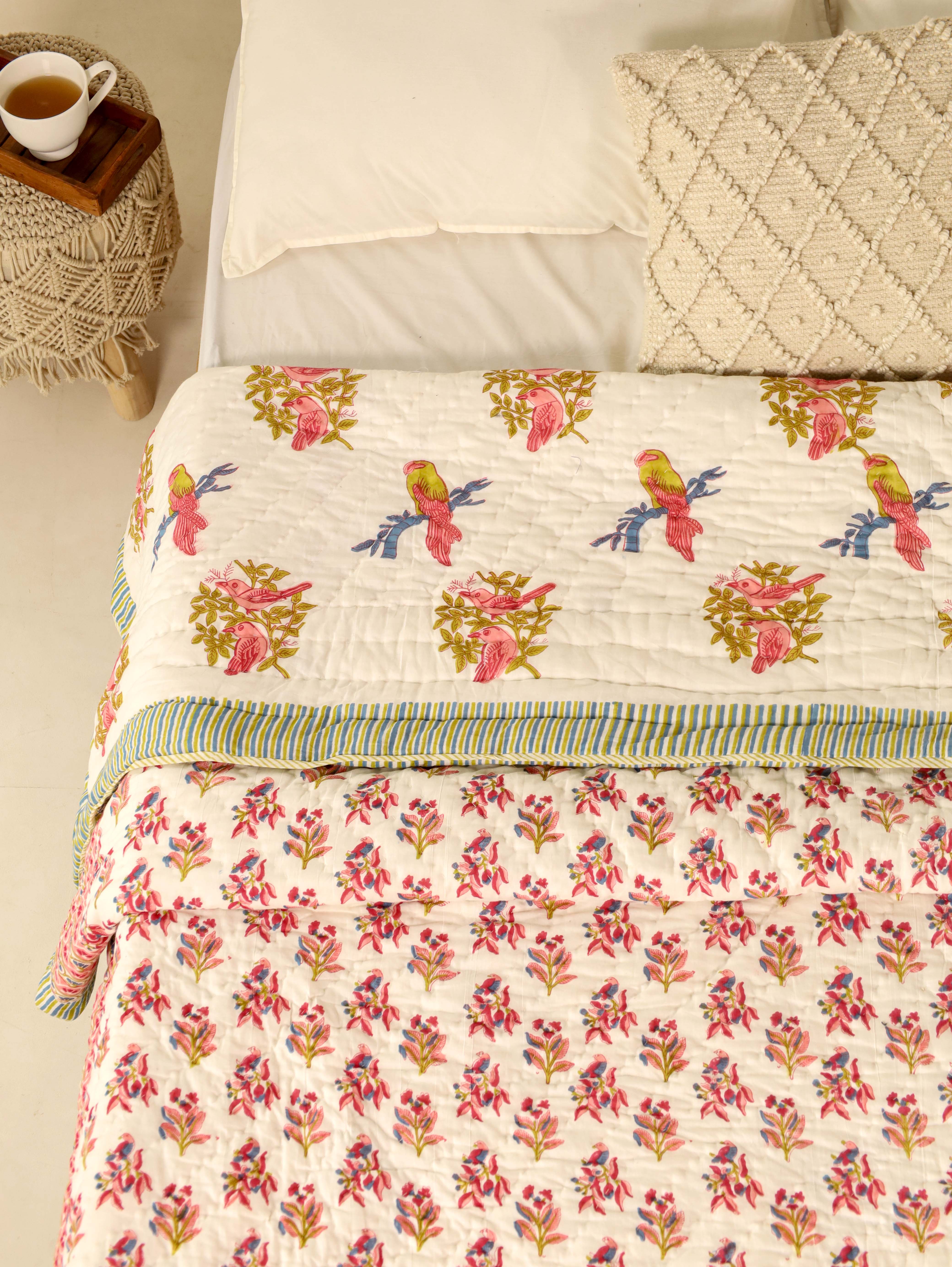 Red and Green Reversible Quilted Bed Razai