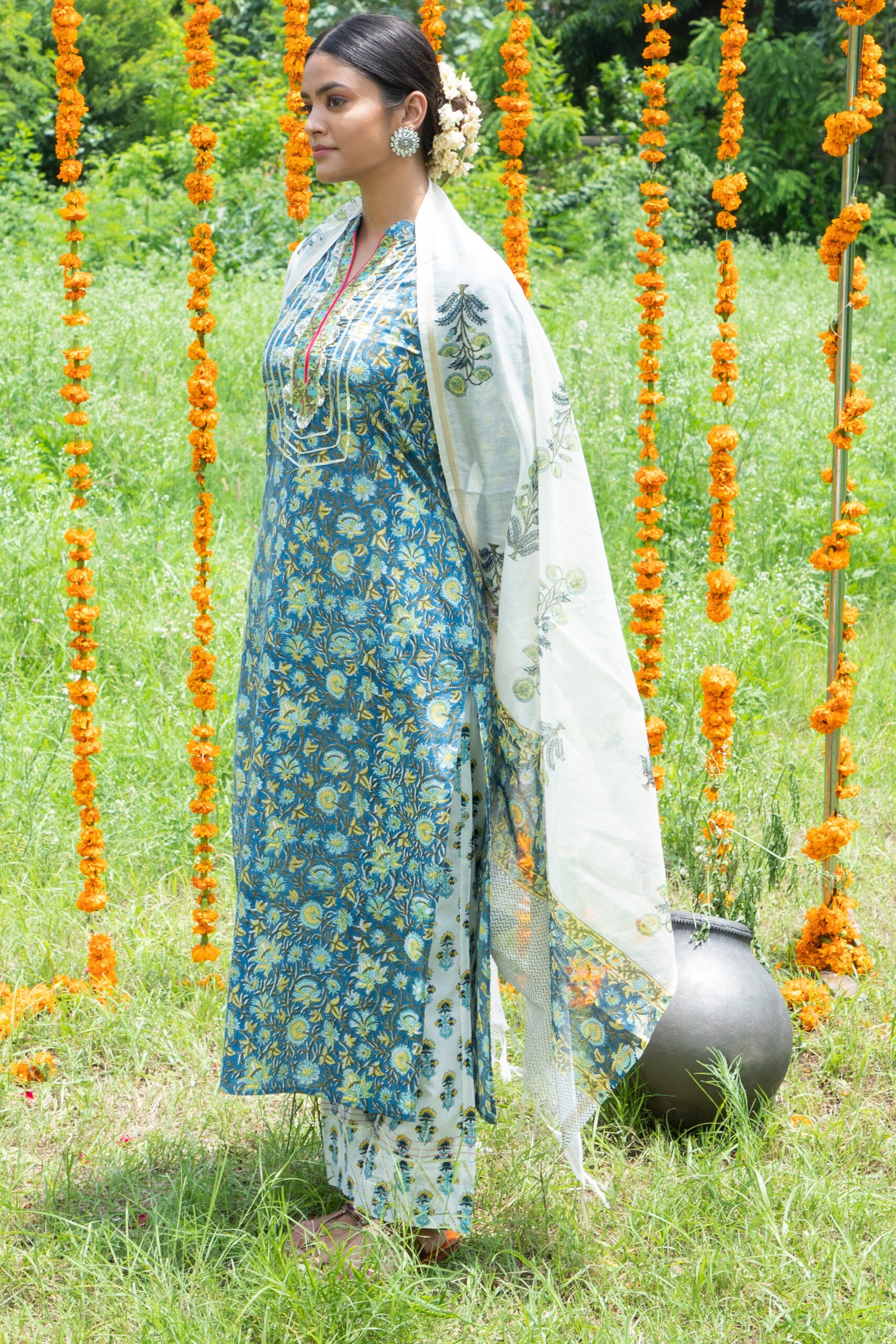 Shuddhi Blue Kurta Full Set