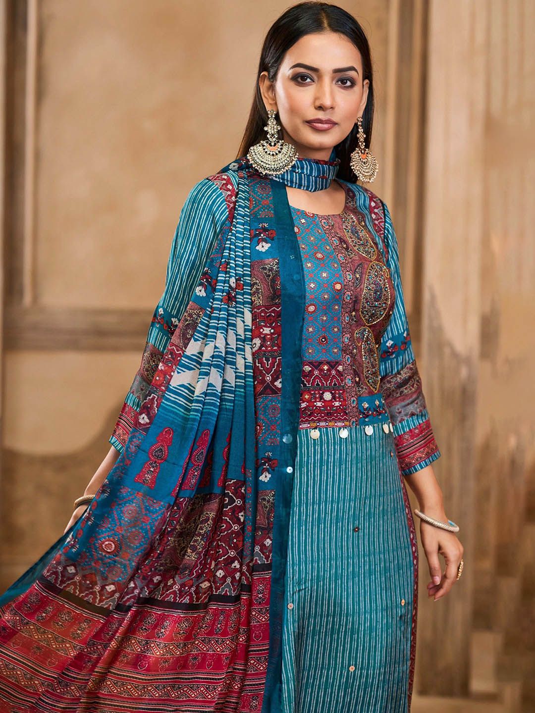 Label khoj Women maslin priint kurta, trouser and dupptta set