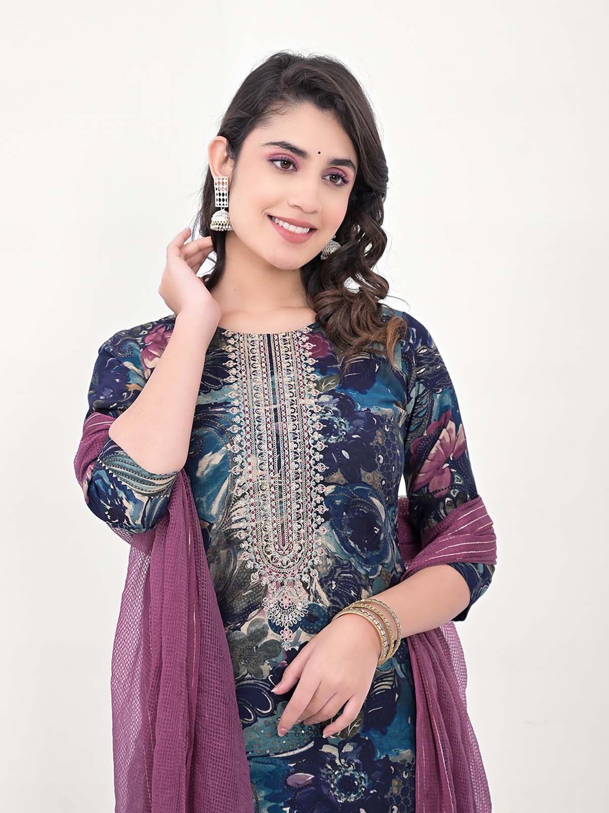Label Khoj Women Silk blend Kurta ,trouser and dupptta set