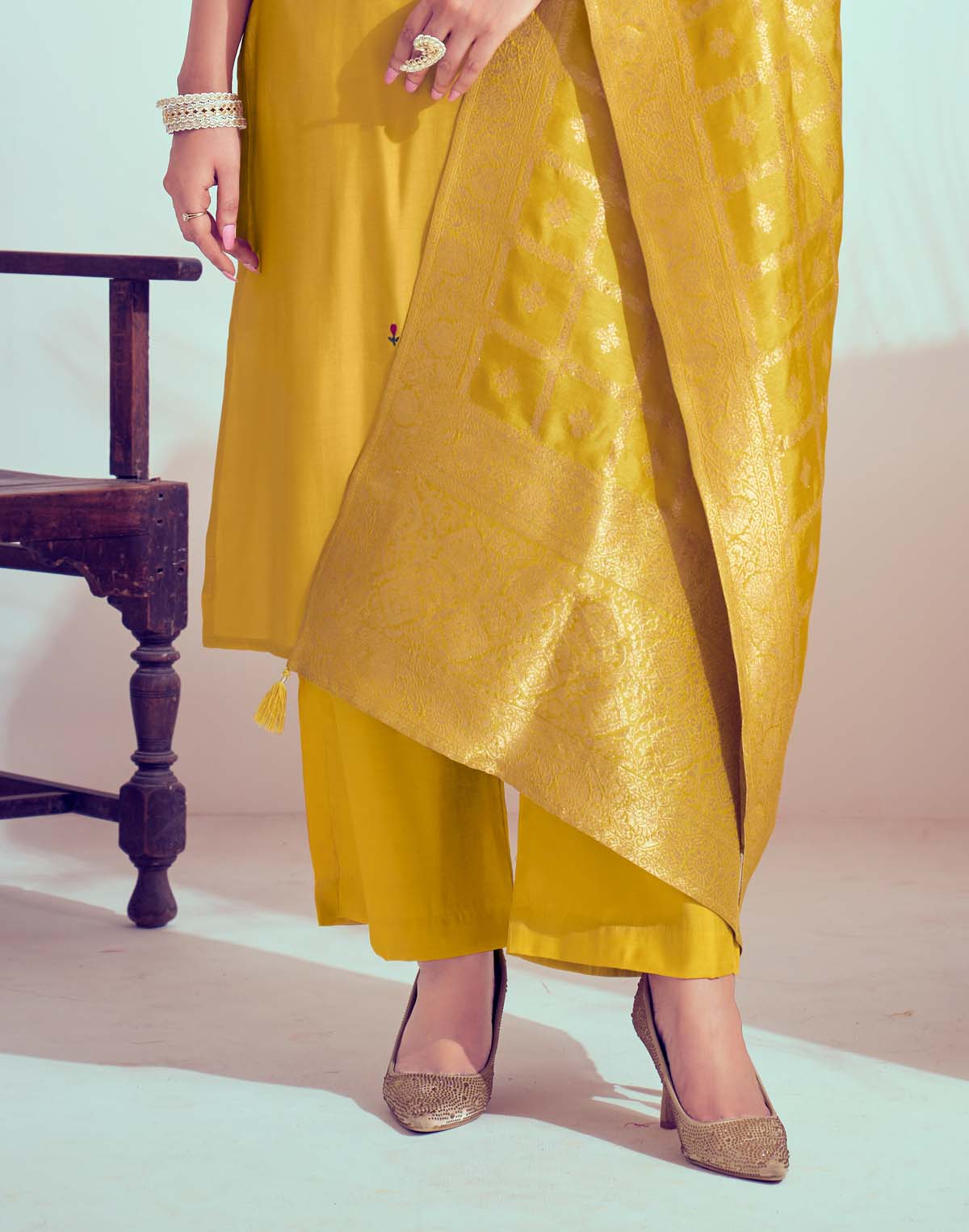 Label Khoj Women Roman Silk Kurta ,trouser and dupptta set