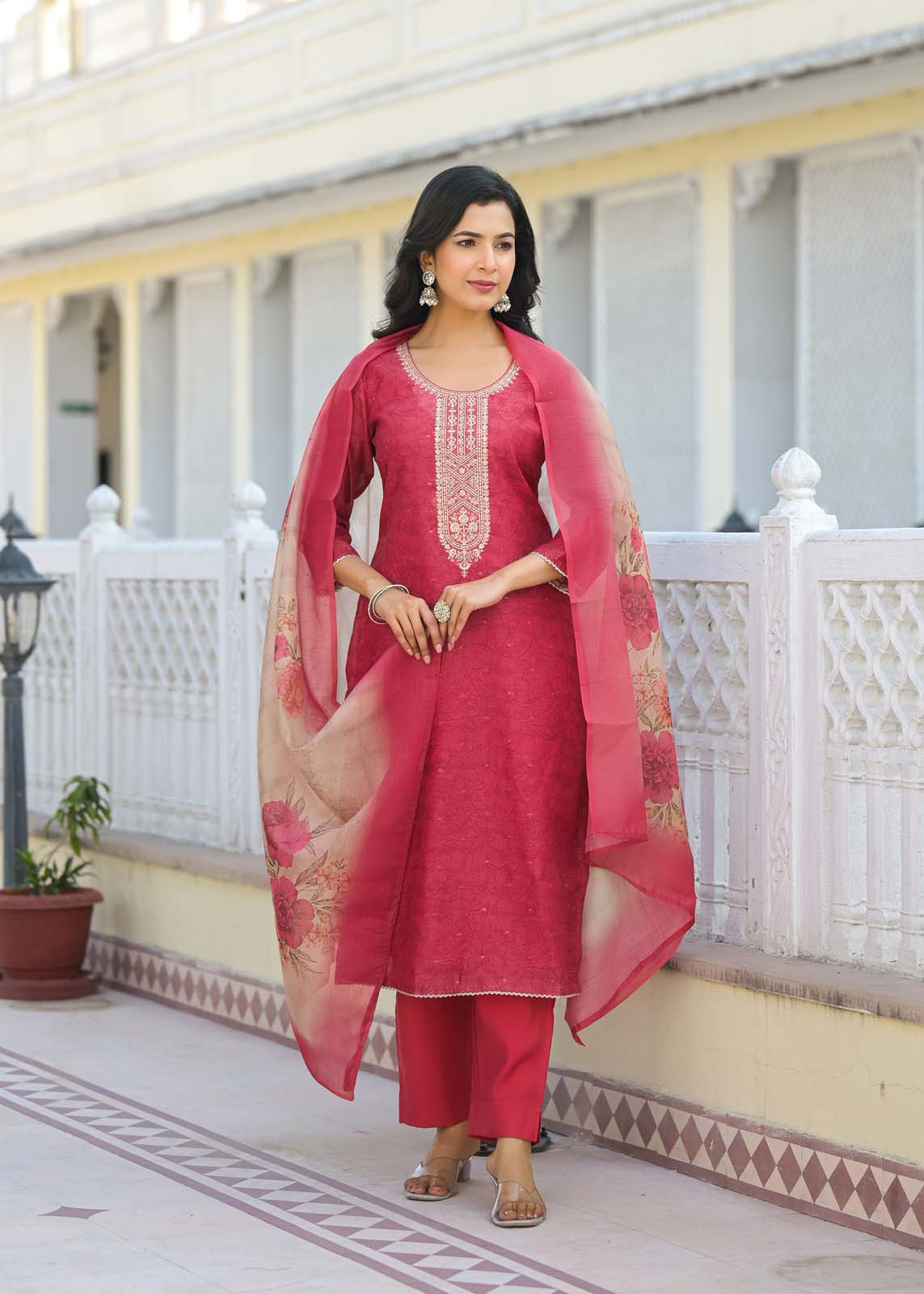 Label Khoj Women Chanderi kurta, trouser and dupptta set