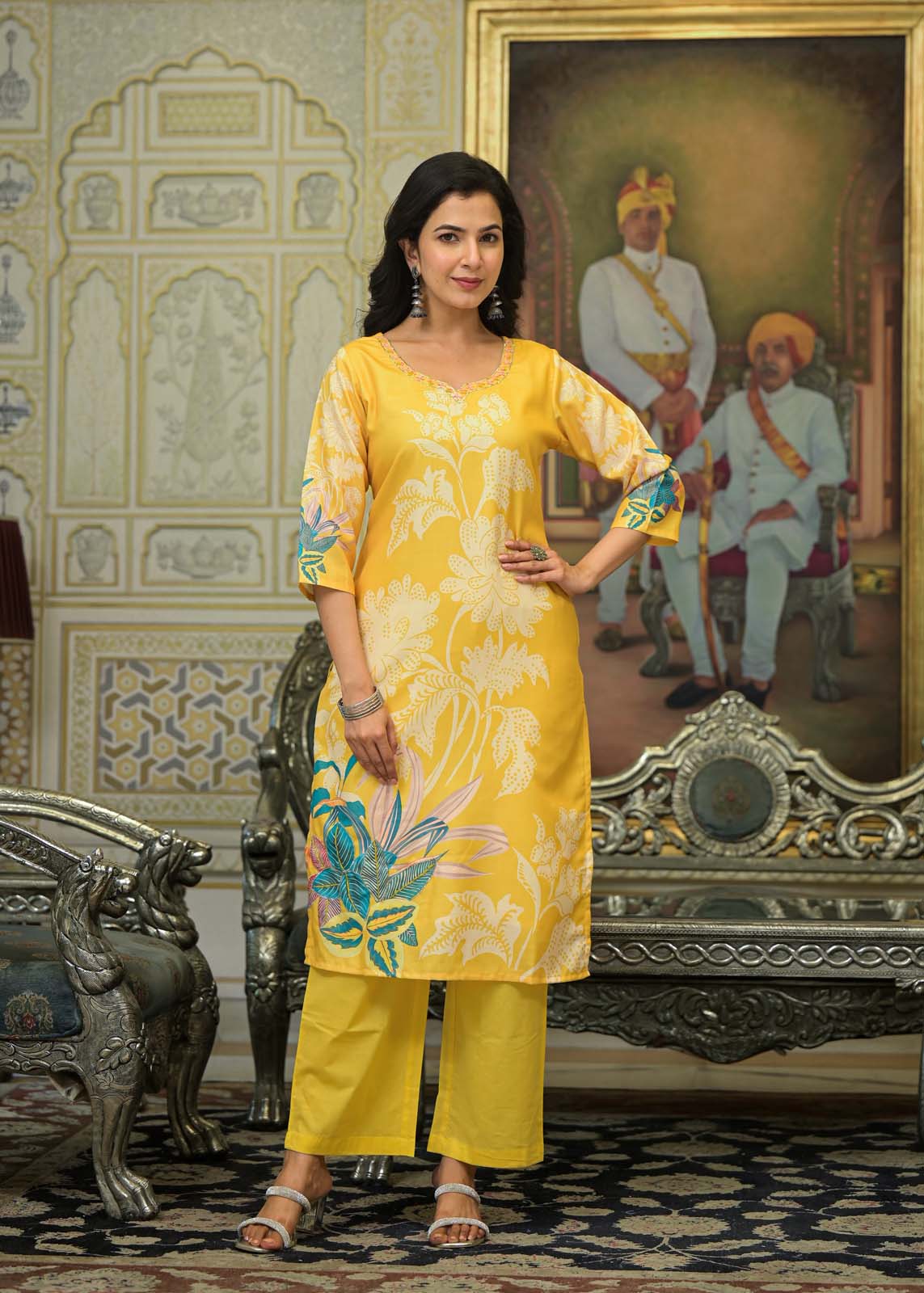 Label Khoj Women Linen kurta, trouser and dupptta set