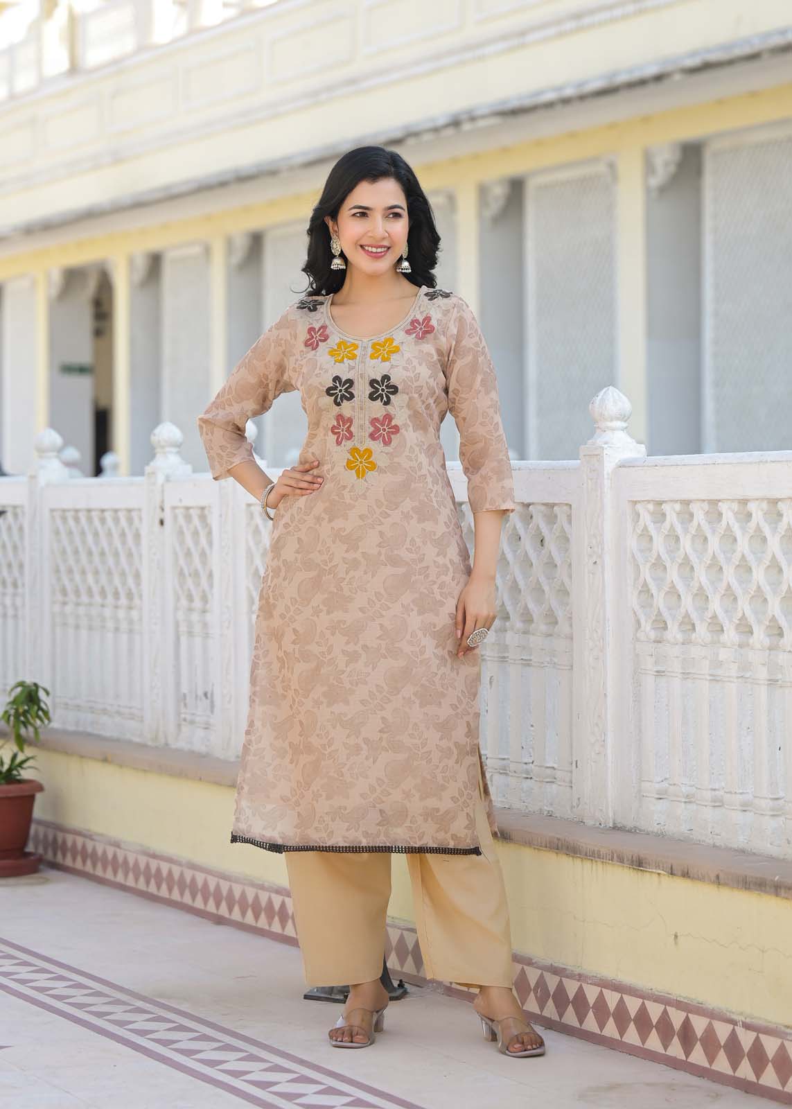 Label Khoj Women Lilen kurta, trouser and dupptta set