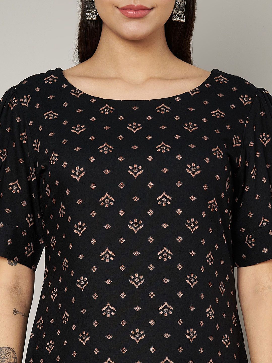 Label Khoj Womens Black Rayon Printed Coord Set