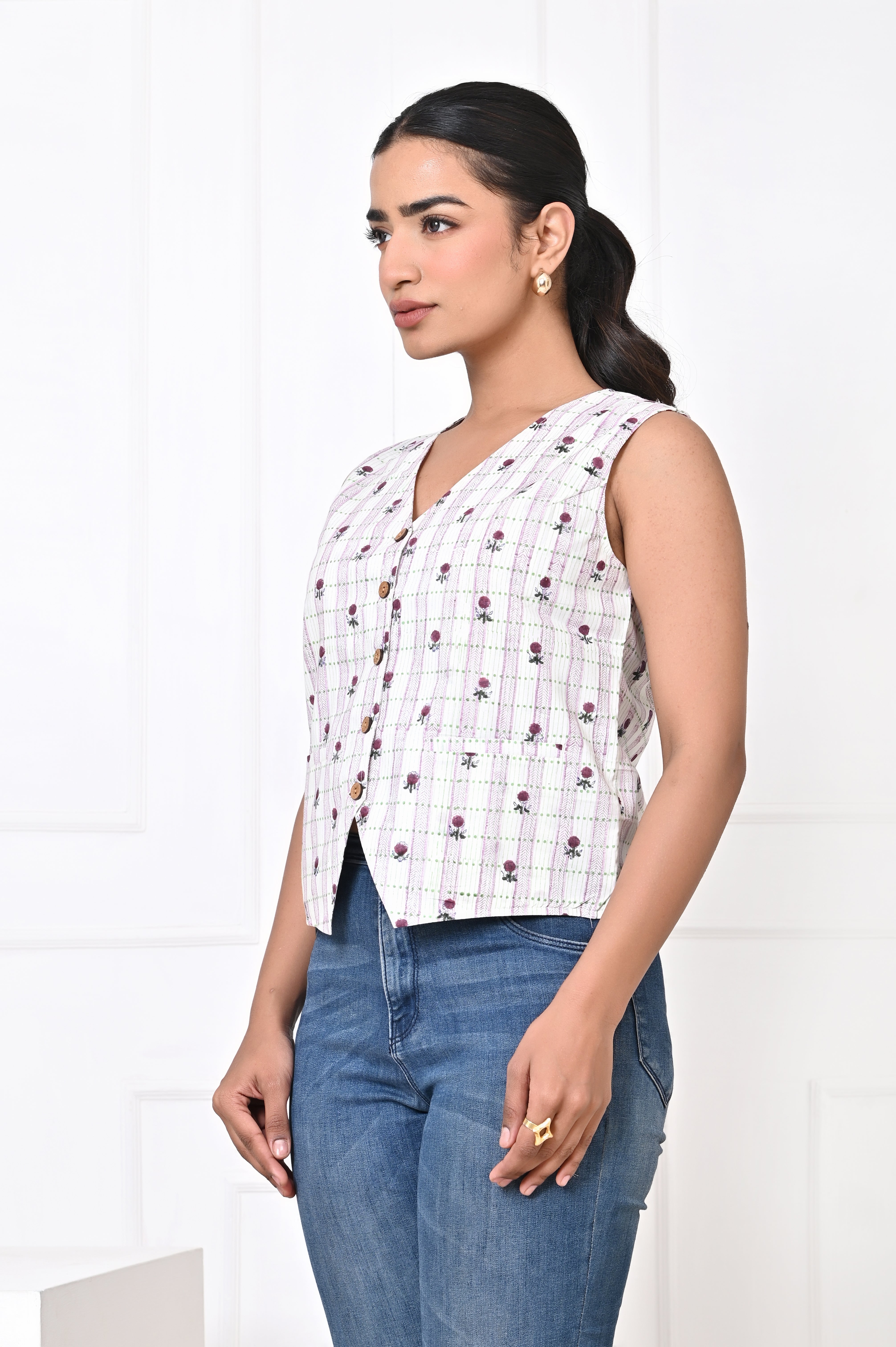 White and Purple Koti