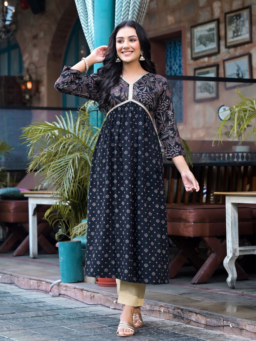 Label Khoj Women Balck A line*Alia Kurti With *Pocket