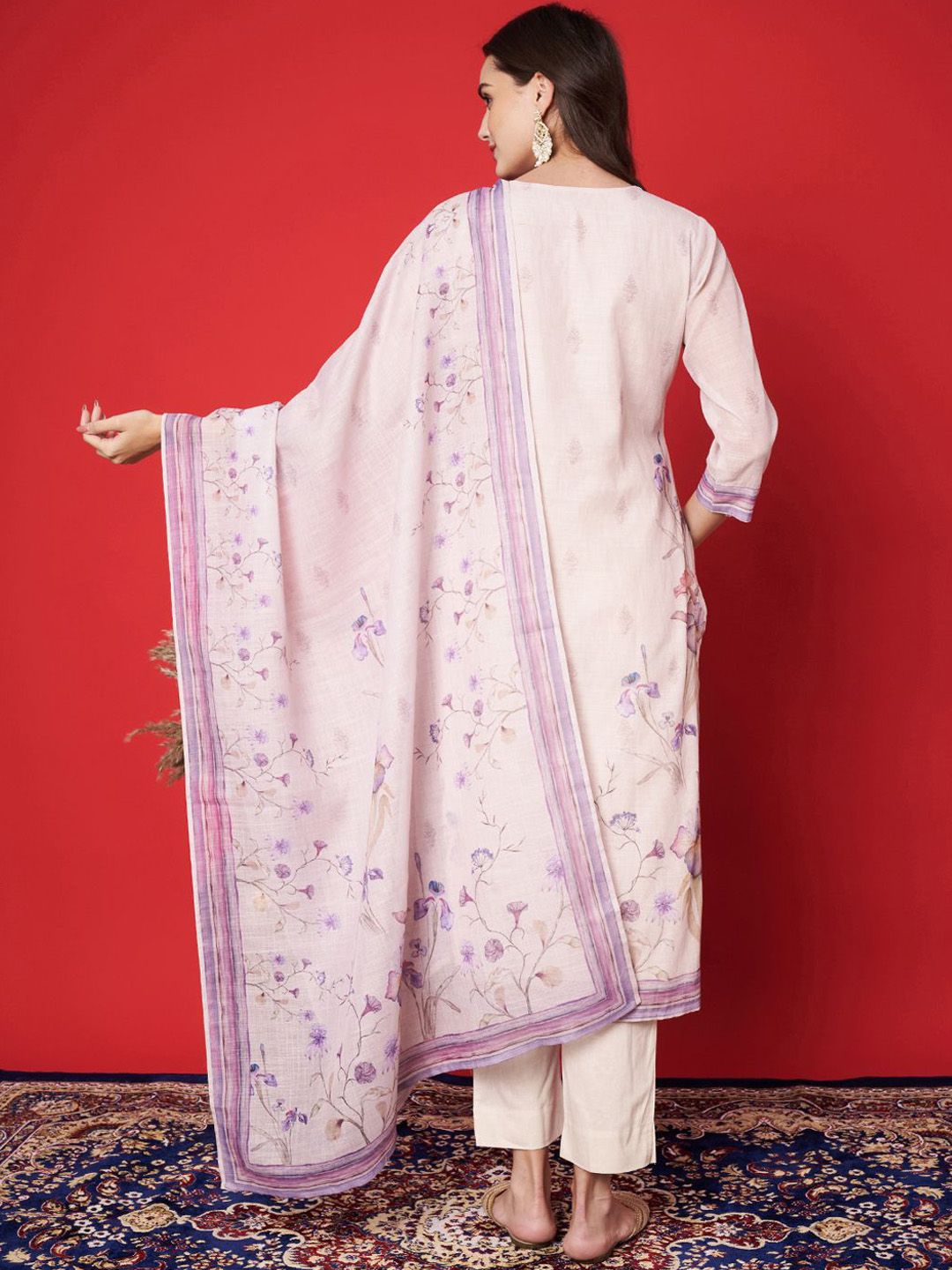 Label khoj Linen kurta with bottom and dupptta set
