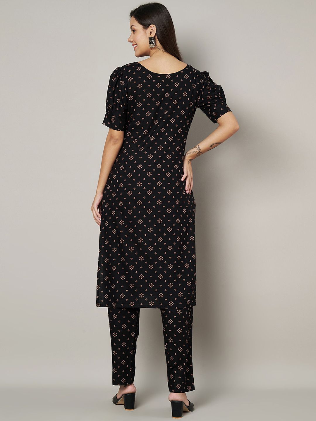 Label Khoj Womens Black Rayon Printed Coord Set