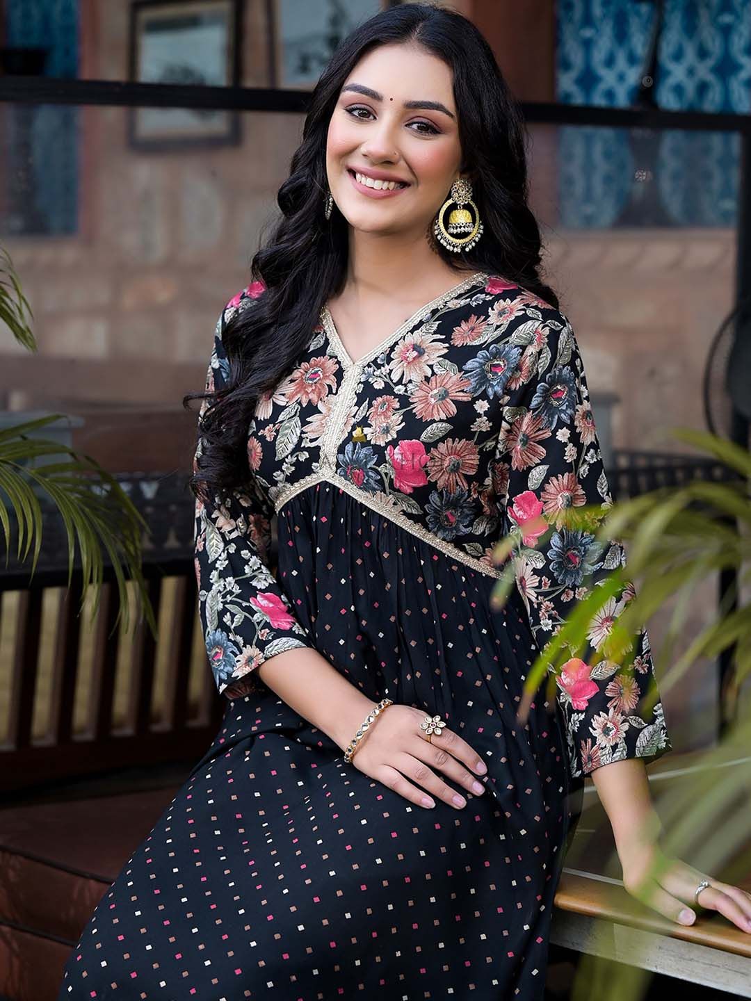 Label Khoj Women Balck A line*Alia Kurti With *Pocket