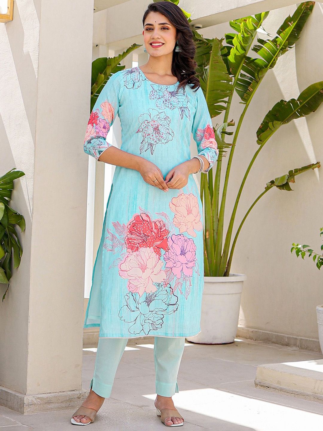 Label Khoj Women Lilen priint kurta, trouser and dupptta set
