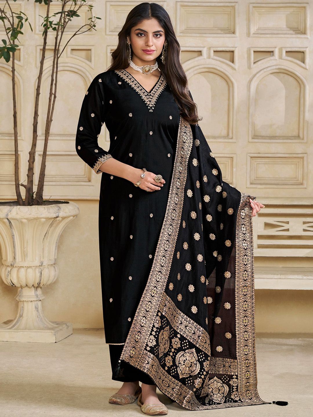 Label Khoj Women Roman Silk Embroidery  Work Black Color Kurta & Bottom With Dupatta  Set